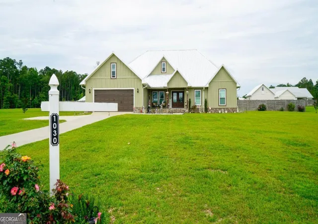 Homes for sale in Swainsboro, GA | 1030 Paris Ave, Swainsboro, GA 30401 | MLS# 10783144