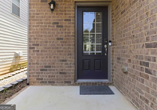 Photo 3 of Single family home for sale at 2618 Lake Manor Cir, Duluth, GA 30096 | MLS# 10804405 | Listing updated on 2026-07-29