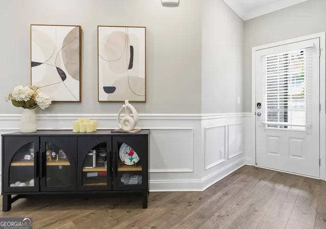 Photo 4 of Single family home for sale at 2618 Lake Manor Cir, Duluth, GA 30096 | MLS# 10804405 | Listing updated on 2026-07-29