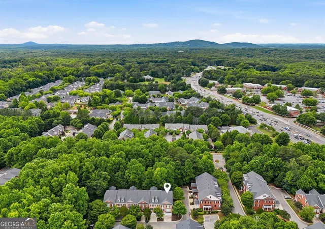 Photo 3 of Townhouse for sale at 5511 Waters Edge Trl, Roswell, GA 30075 | MLS# 10833081 | Listing updated on 2026-09-15