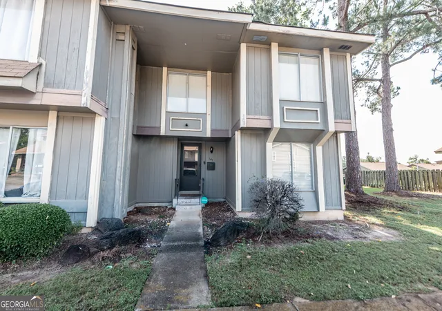 Photo 1 of Condo for sale at 141 Stoneridge Dr, Warner Robins, GA 31088 | MLS# 10830347 | Listing updated on 2026-09-17