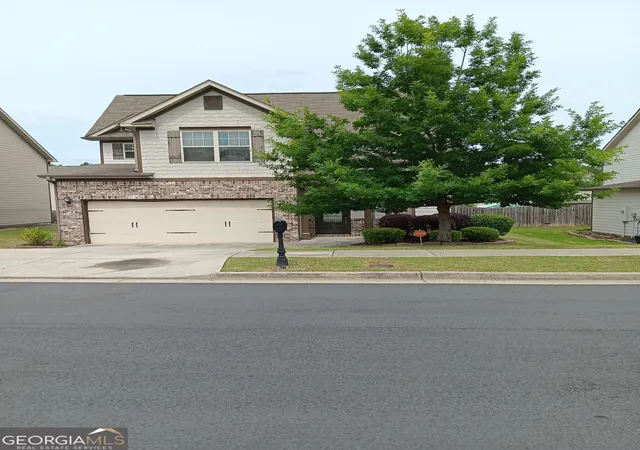 Photo 2 of Single family home for sale at 413 Easley Dr, Lawrenceville, GA 30045 | MLS# 10760346 | Listing updated on 2026-09-11