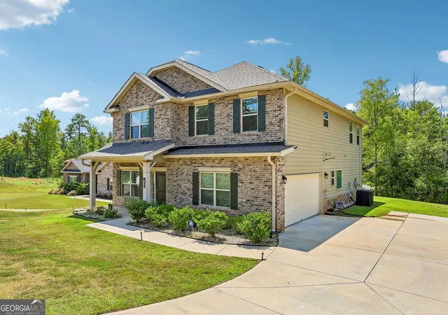 Photo 2 of Single family home for sale at 1841 Abbey Rd, Griffin, GA 30223 | MLS# 10831618 | Listing updated on 2026-09-07
