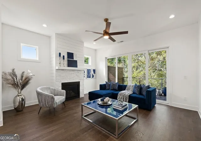 Photo 3 of Townhouse for sale at 2335 Mason Dr #D27, Atlanta, GA 30316 | MLS# 10783899 | Listing updated on 2026-09-18