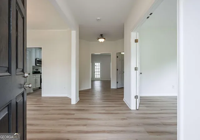 Photo 4 of Single family home for sale at 4606 Liberty Square Dr, Acworth, GA 30101 | MLS# 10822584 | Listing updated on 2026-10-10