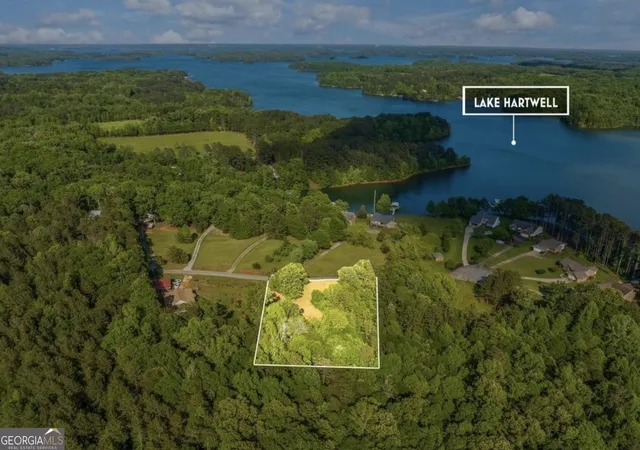 Photo 3 of Land for sale at 424 Harbor Point Cir #8, Hartwell, GA 30643 | MLS# 10798840 | Listing updated on 2026-07-06