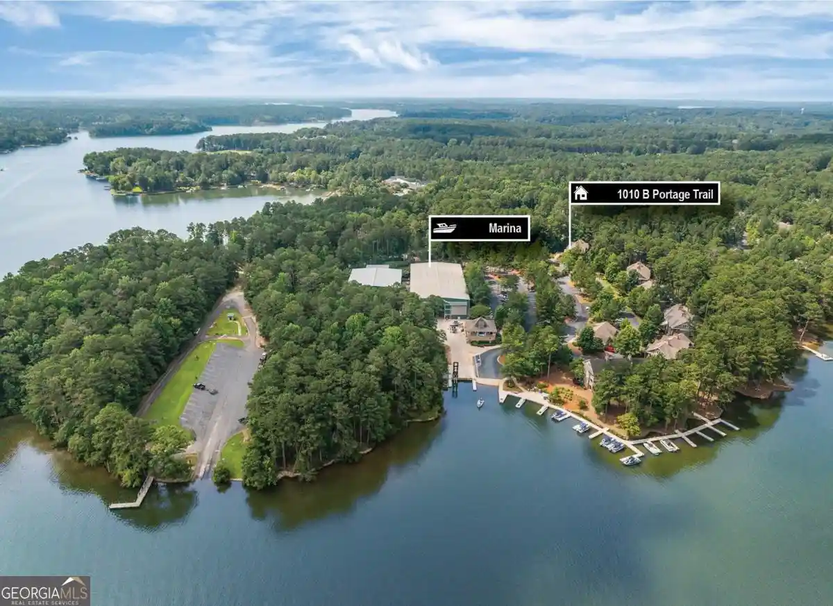 Listing Photo 2 - Condo for sale in 1010b Portage Trl located at 1010b Portage Trl, Greensboro, GA 30642 - Unit 1010b Portage Trl