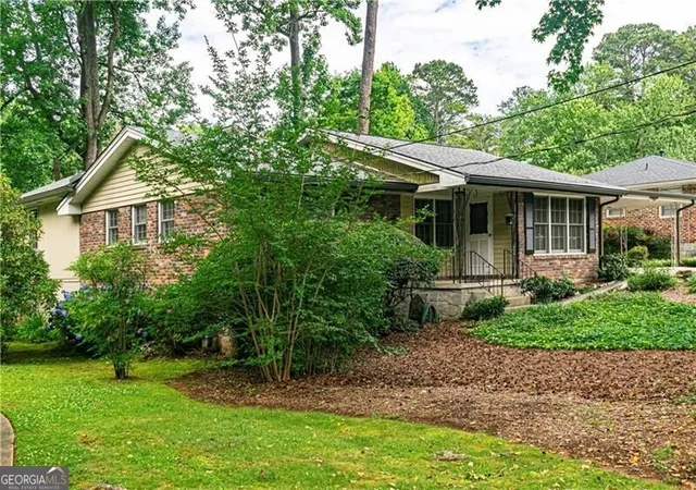 Photo 3 of Single family home for sale at 1263 Blueberry Trl, Decatur, GA 30033 | MLS# 10774171 | Listing updated on 2026-06-25