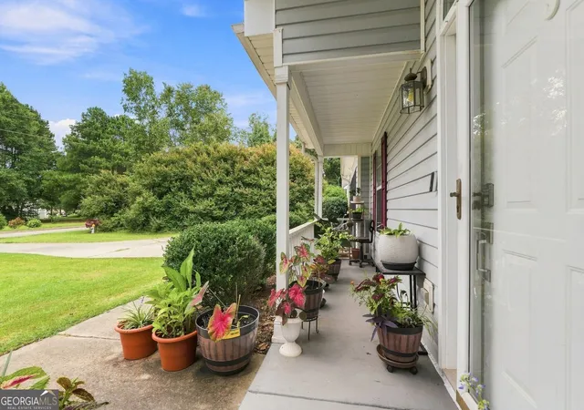 Photo 4 of Single family home for sale at 130 Morningside Dr, Jackson, GA 30233 | MLS# 10822337 | Listing updated on 2026-09-20