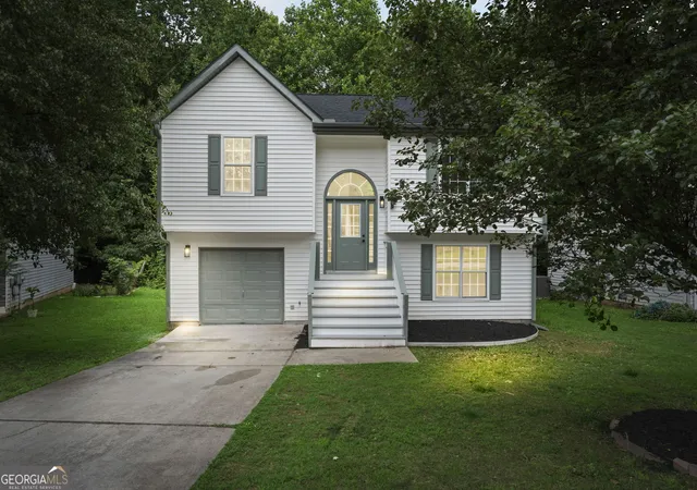 Photo 2 of Sale Pending at 3602 Bristol Overlook, Rex, GA 30273 | MLS# 10772732 | Listing updated on 2026-08-28