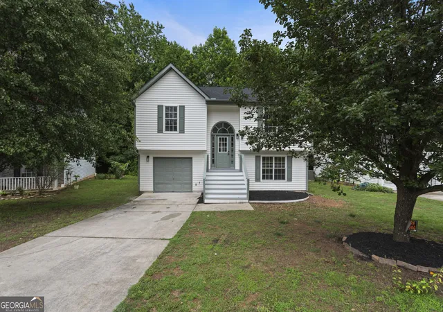 Photo 3 of Sale Pending at 3602 Bristol Overlook, Rex, GA 30273 | MLS# 10772732 | Listing updated on 2026-08-28