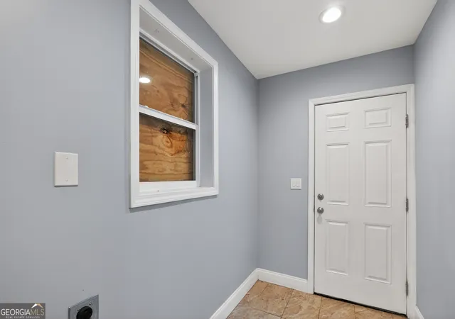Photo 3 of Single family home for sale at 3426 Glenwood Rd, Decatur, GA 30032 | MLS# 10782218 | Listing updated on 2026-10-12