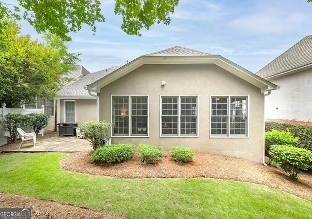 Photo 3 of Single family home for sale at 808 Chalet Hls, Mcdonough, GA 30253 | MLS# 10814057 | Listing updated on 2026-08-31