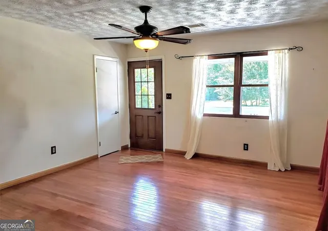 3rd image of 1074 Old Alabama Rd Sw, Cartersville, GA 30120 | MLS# 10808664