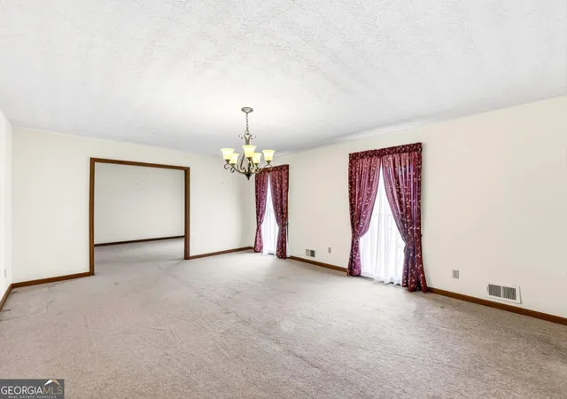 Photo 4 of Single family home for sale at 2405 Post Oak Tritt Rd, Marietta, GA 30062 | MLS# 10811209 | Listing updated on 2026-10-08