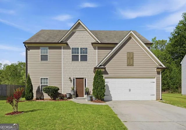 Photo 2 of Sale Pending at 17 Bartlett Dr, Cartersville, GA 30120 | MLS# 10739840 | Listing updated on 2026-09-08