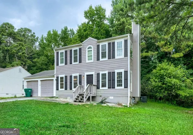 Photo 2 of Single family home for sale at 6253 Valdez Dr, Rex, GA 30273 | MLS# 10807310 | Listing updated on 2026-09-22