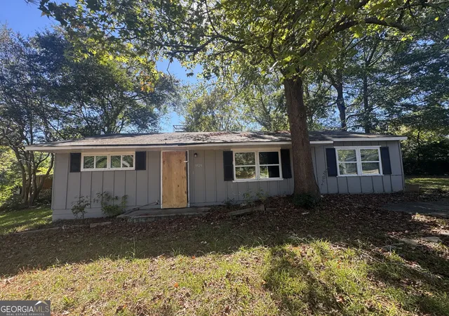 Photo 1 of Single family home for sale at 3525 Travis Blvd, Macon, GA 31206 | MLS# 10879499 | Listing updated on 2026-10-27