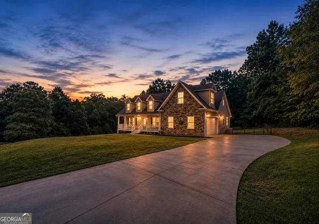 1st image of 335 Northwoods Dr, Mount Airy, GA 30563 | MLS# 10803871