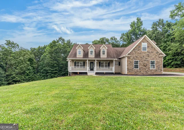 3rd image of 335 Northwoods Dr, Mount Airy, GA 30563 | MLS# 10803871
