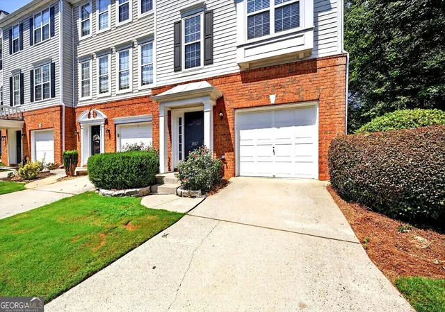 Photo 2 of Townhouse for sale at 3327 Lathenview Ct, Alpharetta, GA 30004 | MLS# 10827226 | Listing updated on 2026-09-06