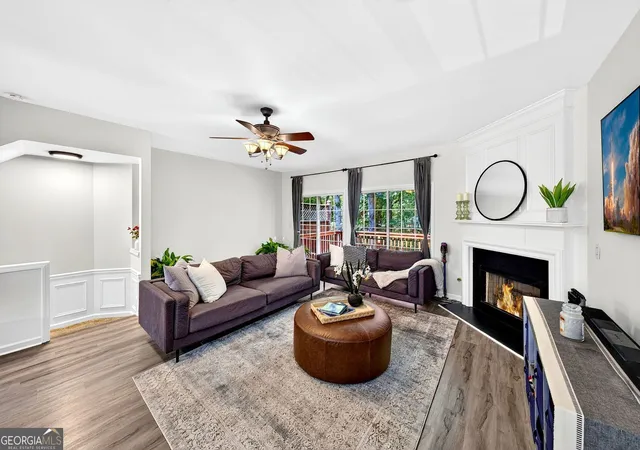 Photo 4 of Townhouse for sale at 3327 Lathenview Ct, Alpharetta, GA 30004 | MLS# 10827226 | Listing updated on 2026-09-24