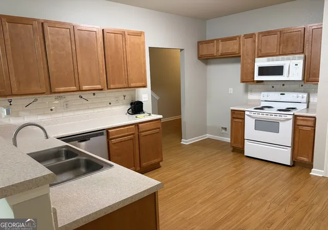 Photo 3 of Townhouse for sale at 1260 Chinon Point, Lithonia, GA 30058 | MLS# 10770153 | Listing updated on 2026-06-16
