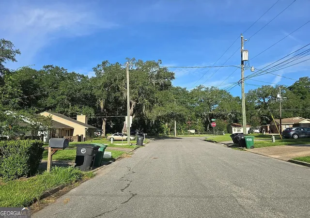 Photo 4 of Townhouse for sale at 1607 Misty Garden Wy, Tallahassee, FL 32303 | MLS# 10833955 | Listing updated on 2026-08-27