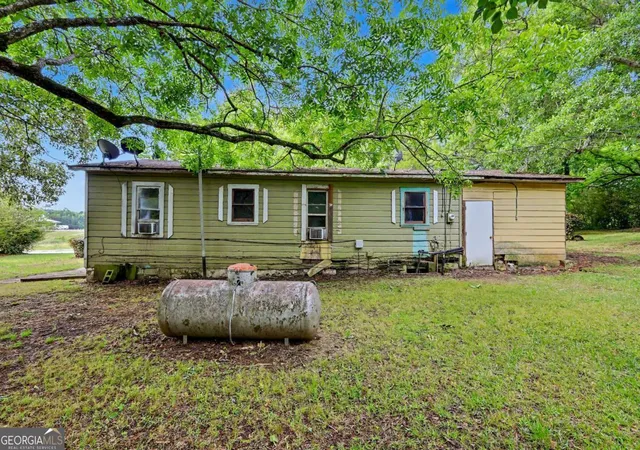 Homes for sale in Grantville, GA | 700 Griffin St, Grantville, GA 30220 | MLS# 10764333