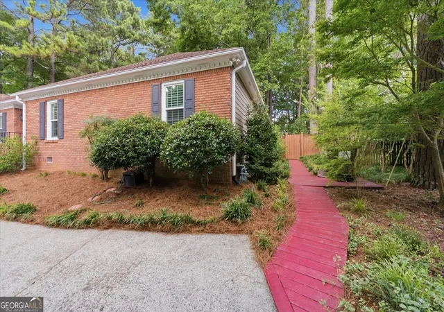 5th image of 2032 Signal Ridge Chase, Kennesaw, GA 30152 | MLS# 10804581