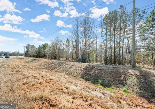 Photo 4 of Land for sale at 4 W Farm Rd, Jefferson, GA 30549 | MLS# 10582714 | Listing updated on 2026-08-26