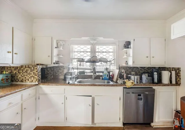 4th image of 127 N Center St, Winder, GA 30680 | MLS# 10688458