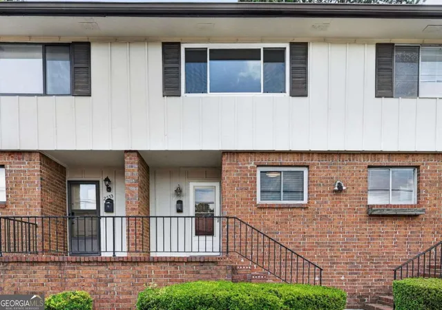 Photo 1 of Townhouse for sale at 2551 Bradford Sq Ne, Atlanta, GA 30345 | MLS# 10788630 | Listing updated on 2026-07-20