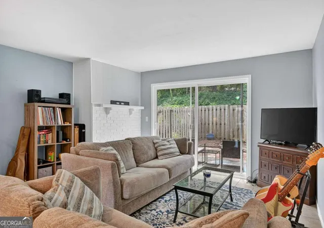 Photo 2 of Townhouse for sale at 2551 Bradford Sq Ne, Atlanta, GA 30345 | MLS# 10788630 | Listing updated on 2026-07-20