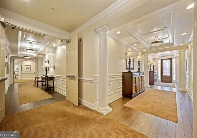 Listing Photo 4 - Condo for sale in building located at 4955 Ivy Ridge Dr SE, Smyrna, GA 30339 - Unit #303