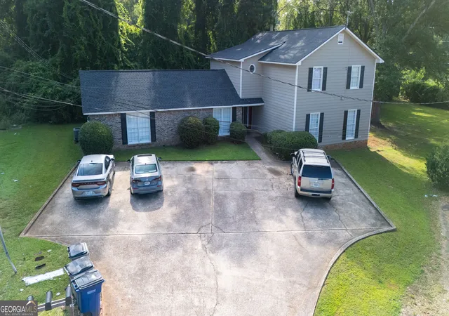 1st image of 108 Peachtree Ct, Lagrange, GA 30241 | MLS# 10830790