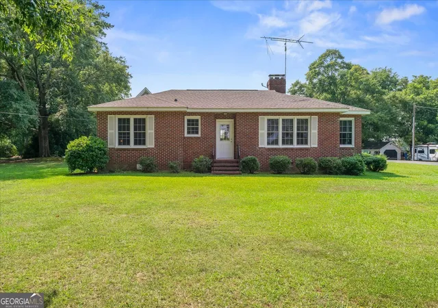 1st image of 124 Tignall Rd, Washington, GA 30673 | MLS# 10816196