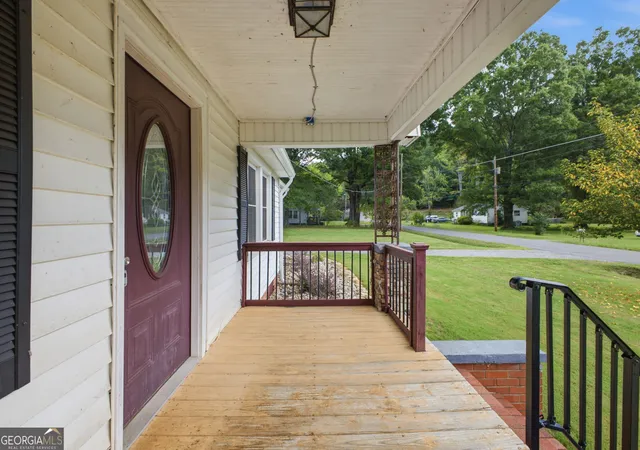 2nd image of 38 Nelson St, Silver Creek, GA 30173 | MLS# 10827767