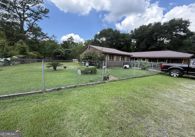 Photo 2 of Single family home for sale at 3628 Piedmont Dr, Macon, GA 31217 | MLS# 10818258 | Listing updated on 2026-08-17