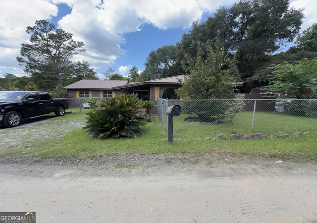 Photo 3 of Single family home for sale at 3628 Piedmont Dr, Macon, GA 31217 | MLS# 10818258 | Listing updated on 2026-08-17