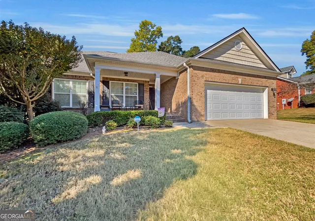 Photo 1 of Single family home for sale at 216 E Berkeshire Ct, Athens, GA 30606 | MLS# 10869204 | Listing updated on 2026-10-27