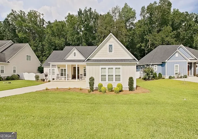 Photo 2 of Single family home for sale at 370 Madison Blvd, Thomasville, GA 31792 | MLS# 10828256 | Listing updated on 2026-08-19