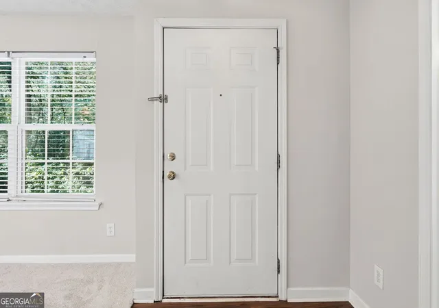 Photo 3 of Single family home for sale at 337 W Oaks Trl, Woodstock, GA 30188 | MLS# 10828554 | Listing updated on 2026-09-20