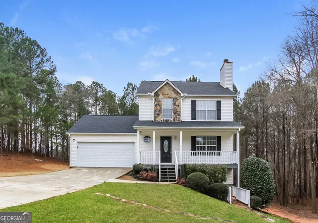 Photo 1 of Single family home for sale at 1380 Timber Walk Dr, Loganville, GA 30052 | MLS# 10766268 | Listing updated on 2026-10-02