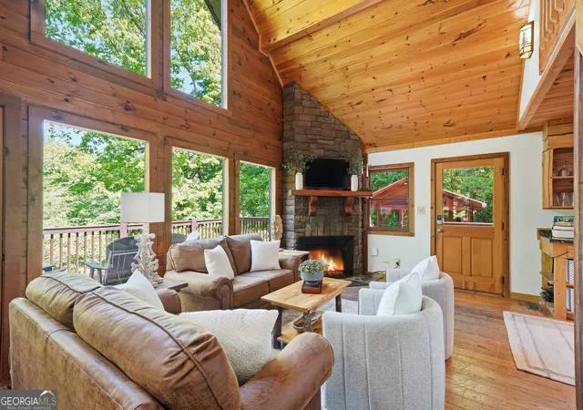 Photo 4 of Single family home for sale at 145 Rocky Top Rd, Blue Ridge, GA 30513 | MLS# 10758560 | Listing updated on 2026-09-09