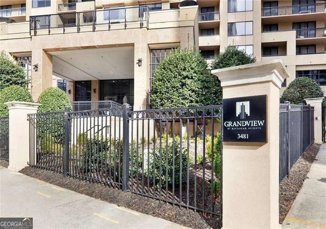 Homes for sale in Atlanta, GA | 3481 Lakeside Dr Ne #2107, Atlanta, GA 30326 | MLS# 10777339
