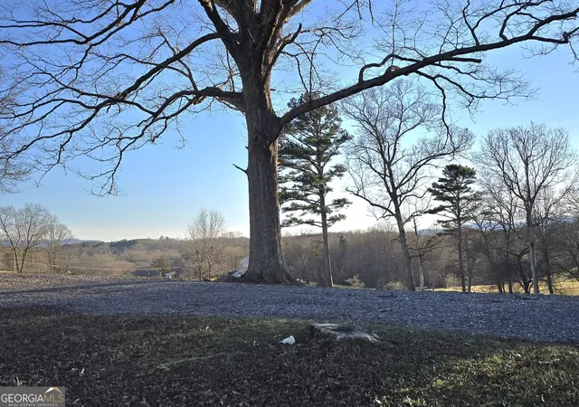 2nd image of 2417 Mobile Rd, Mc Caysville, GA 30555 | MLS# 10675333