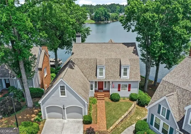 image of 6425 Spinnaker Ln, Alpharetta, GA 30005 | MLS# 10816017