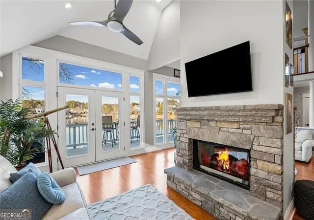 image of 6425 Spinnaker Ln, Alpharetta, GA 30005 | MLS# 10816017