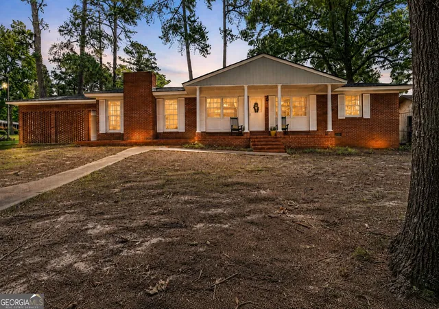 Photo 1 of Single family home for sale at 316 Terrell St, Warner Robins, GA 31088 | MLS# 10830721 | Listing updated on 2026-09-04